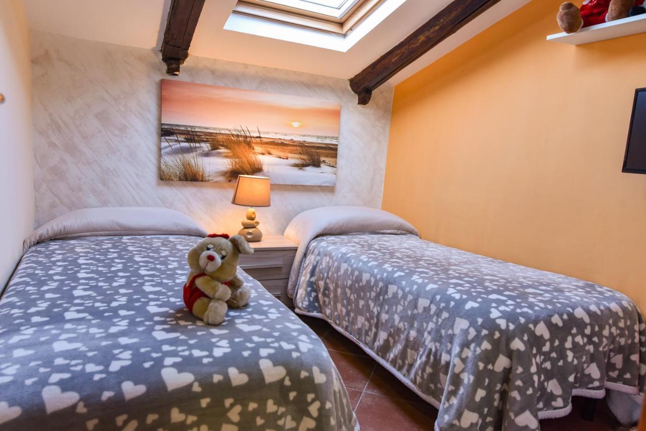 La Mansarda Villa Napels Buitenkant foto
